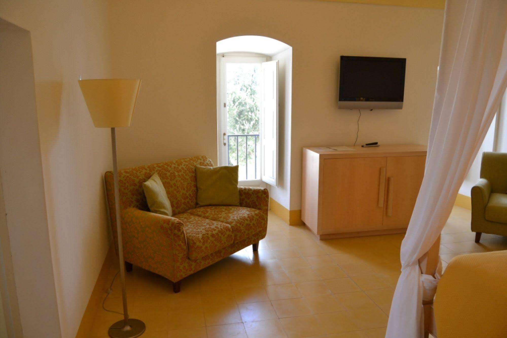 Relais Masseria Villa Cenci Cisternino Kültér fotó